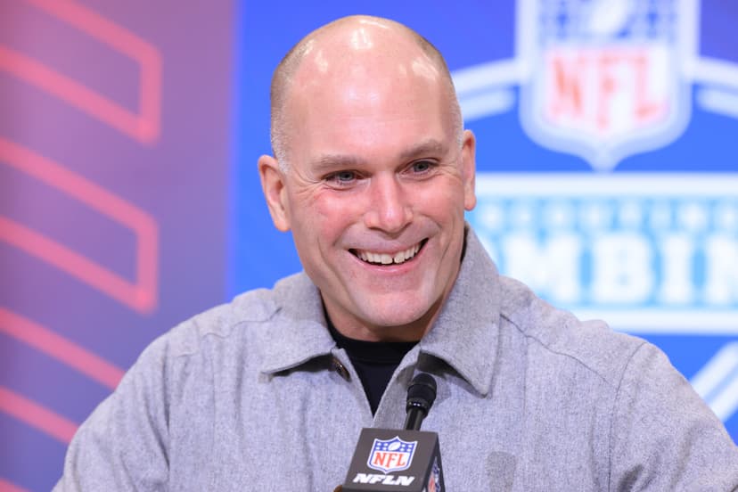 GM Eric DeCosta discusses Ravens’ contract situations at Combine