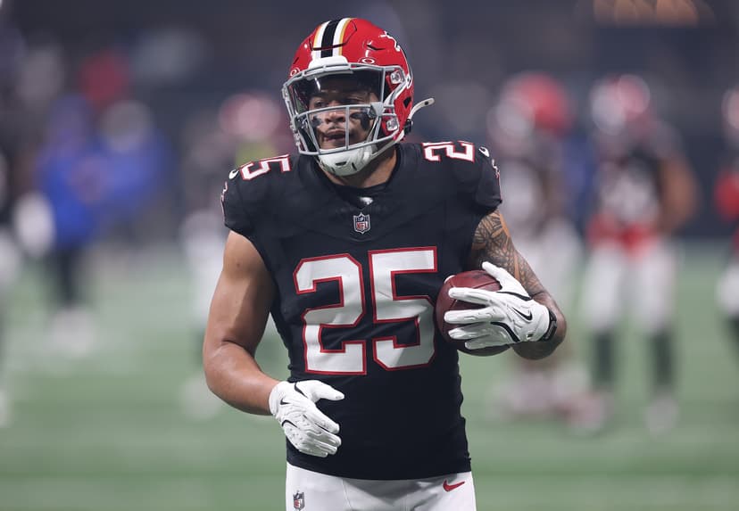 Tyler Allgeier, Las Vegas Raiders’ top running back options in free agency