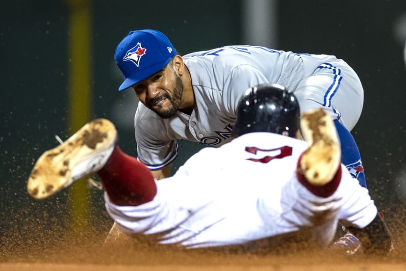 Happy 35th Birthday to Former Blue Jay Devon Travis