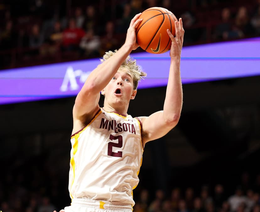 Gophers Secure Double-Digit Road Win Against Oregon