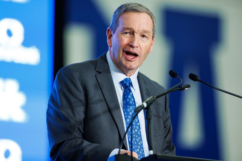 Wednesday Headlines: Kentucky Basketball reminds us why it’s time for Mitch Barnhart to go