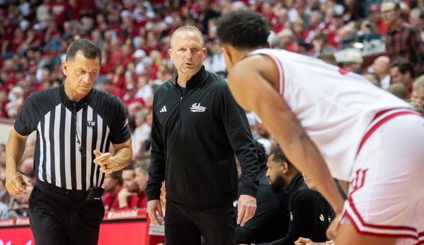 Darian DeVries looks to instill confidence in Nick Dorn: ‘Keep shooting’