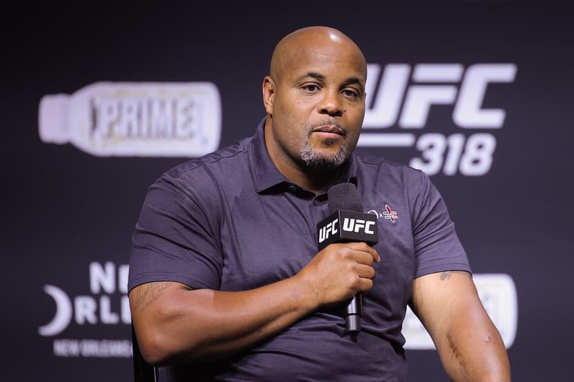 Daniel Cormier Calls Out Commentator for Spreading 'Stupid' Tom Aspinall-UFC Split Rumor