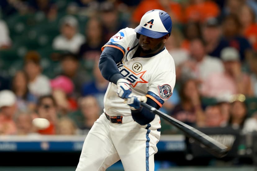 Astros Face Decisions on Yordan Alvarez and Paredes