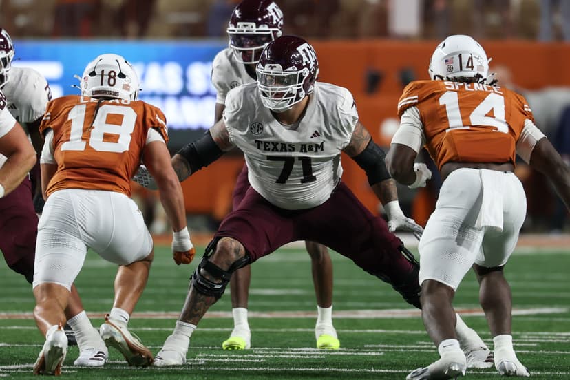 Houston Texans Draft Profile: Chase Bisontis