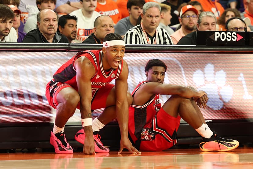 Louisville jumps back into AP top 25 poll