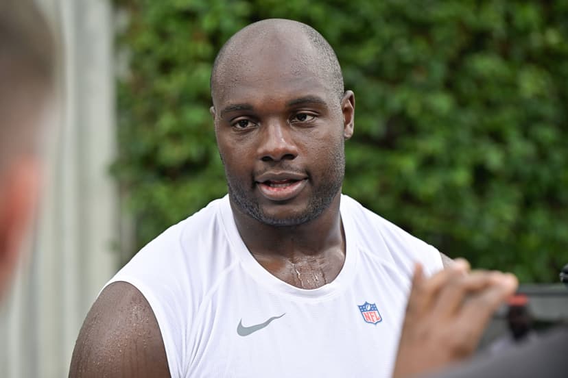 Miami Dolphins Release Guard James Daniels