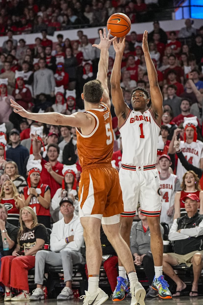 Texas falls flat in 91-80 loss at Georgia
