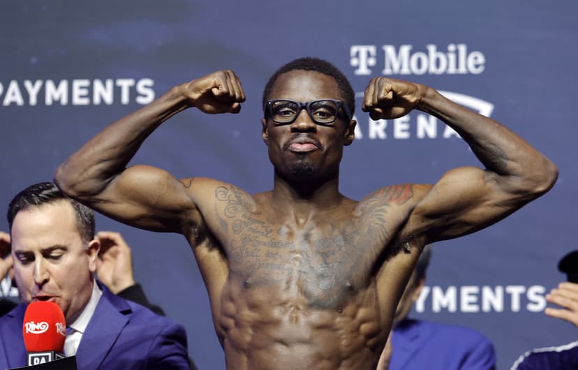 Richardson Hitchins Withdraws from Oscar Duarte Title Fight