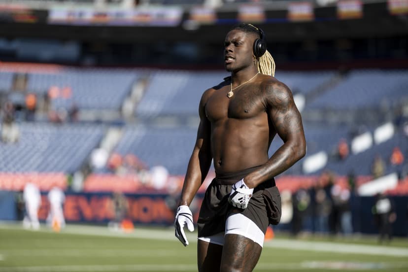 Daily Dawg Chow 3/13; Browns officially move on from notable veterans