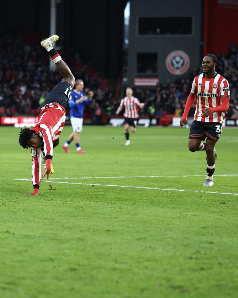 Sheffield United Chief Highlights Key Duo Ahead of Steel City Clash