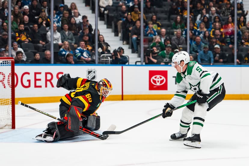 Vancouver Canucks’ Skid Reaches Six After 6-1 Thumping by Stars