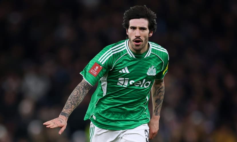 Newcastle Midfielder Sandro Tonali Dismisses Arsenal Transfer Rumors