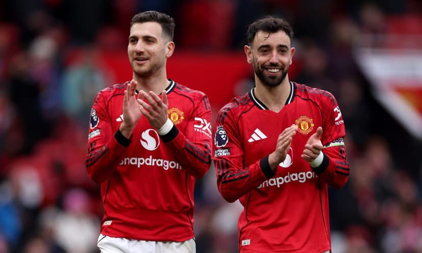 Manchester City ace Jack Grealish showers praise on Manchester United star Bruno Fernandes after Aston Villa victory