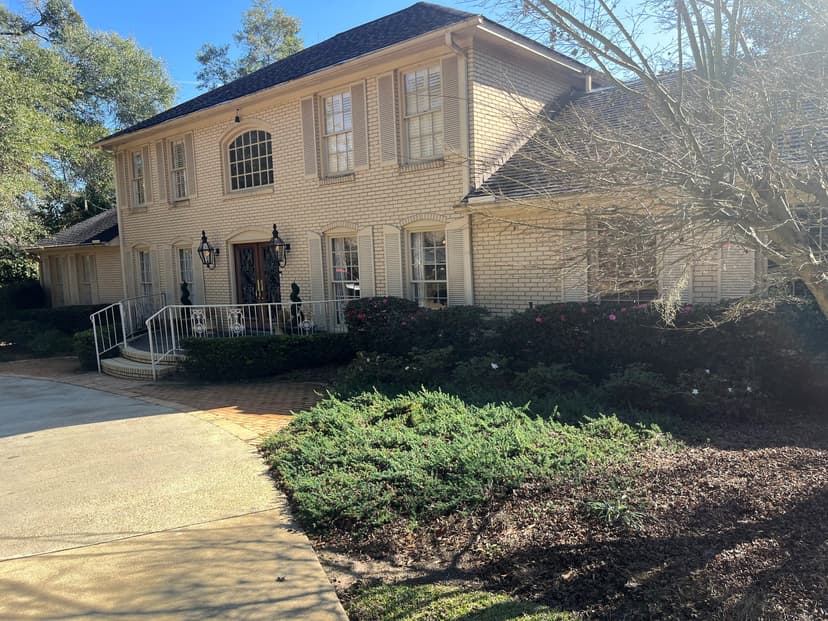 Bobby Bowden's Killearn Estates Home Goes Up for Online Auction