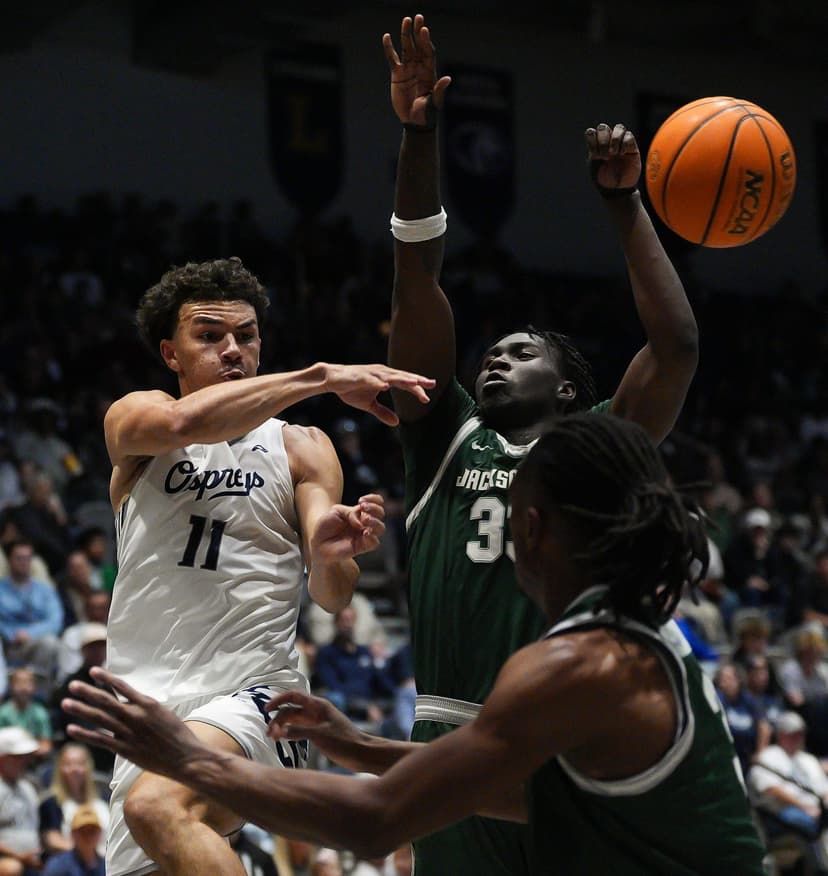 Central Arkansas guard Camren Hunter named ASUN men's Player of the Year