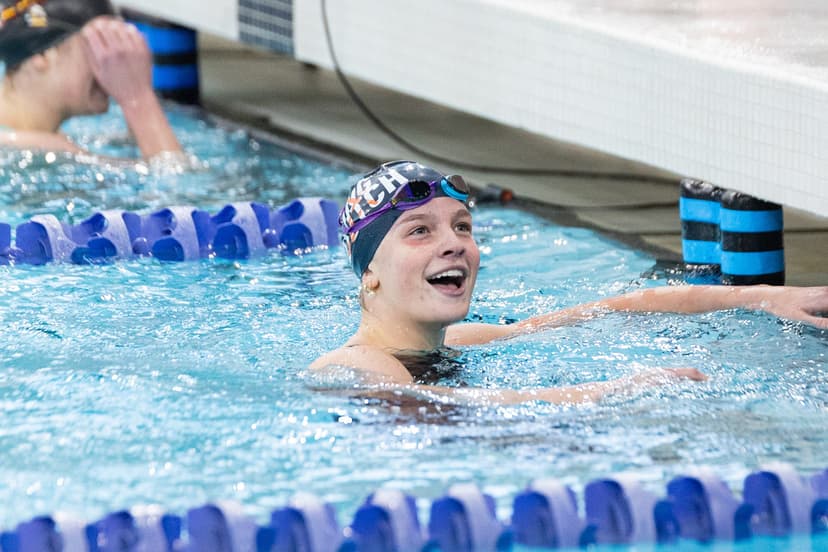 Hope College Swimmer Makenzie Baldwin Sets MIAA Record