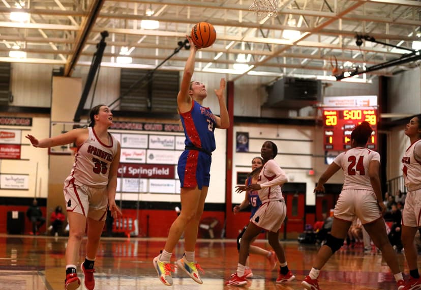 Pleasant Plains cruises to sectional semifinal win; Carlinville falls
