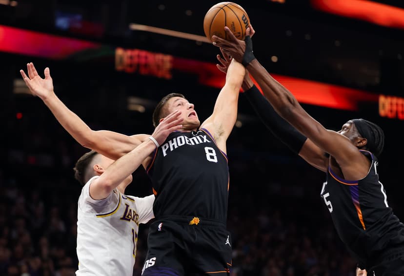 Suns-Lakers live updates. Short-handed Phoenix takes on Doncic, LeBron