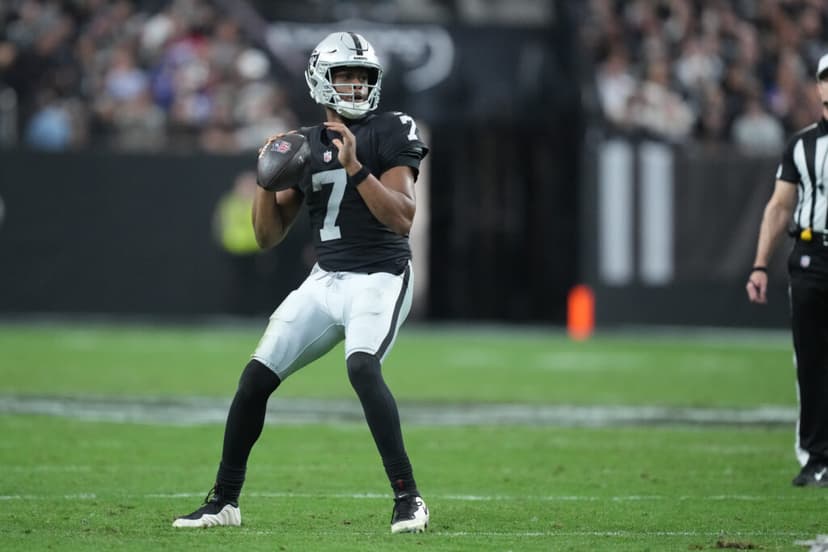 Las Vegas Raiders Make Decision on Geno Smith’s Future