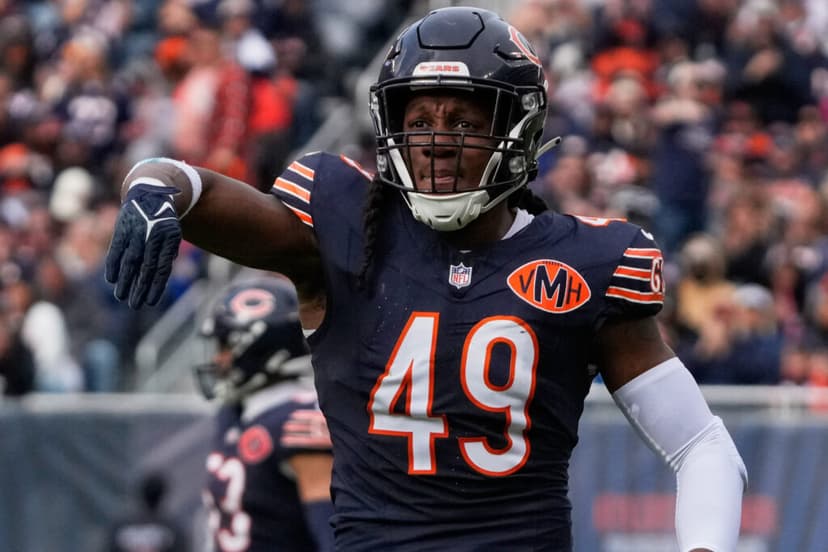 Bears defensive star is seeking a trade out of Chicago