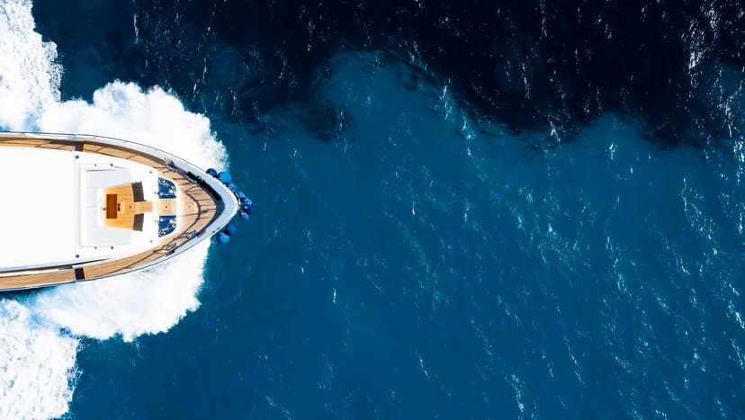 Onlooker captures video of $150 million megayacht crashing in US marina: 'Like a feeble matchstick'