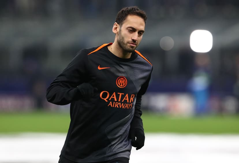 Galatasaray Targets Inter Ace Hakan Calhanoglu Again