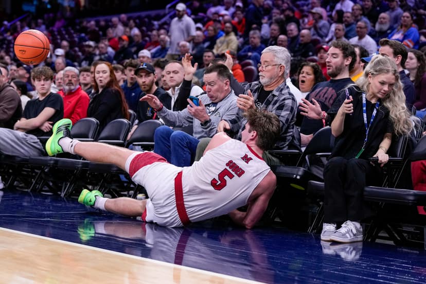 ESPN's Lunardi: Miami RedHawks get at-large bid, knocking Auburn out