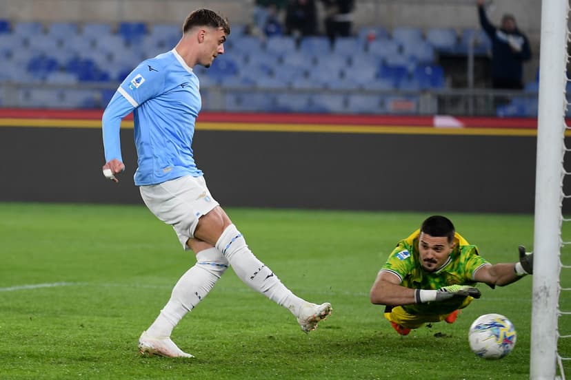 Lazio 2-1 Sassuolo: Marusic’s Injury-Time Header Ends Winless Run