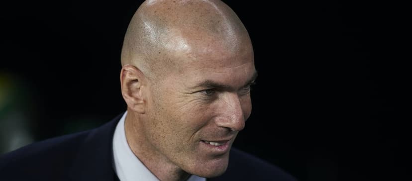 Manchester United's Managerial Search Narrows as Zidane Reportedly Agrees France Role