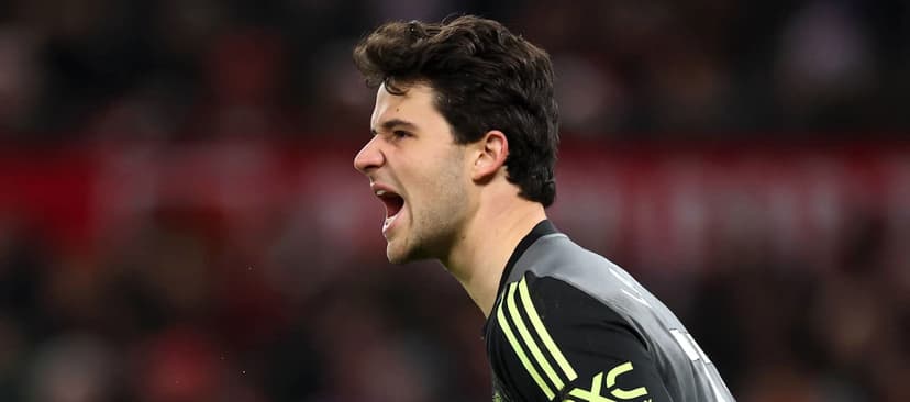 United on the hunt for a new goalkeeper after INEOS take firm call