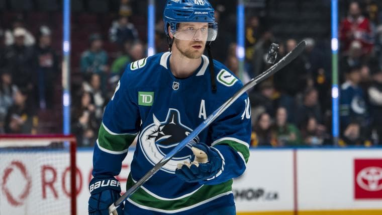 Canucks make their Elias Pettersson trade stance clear