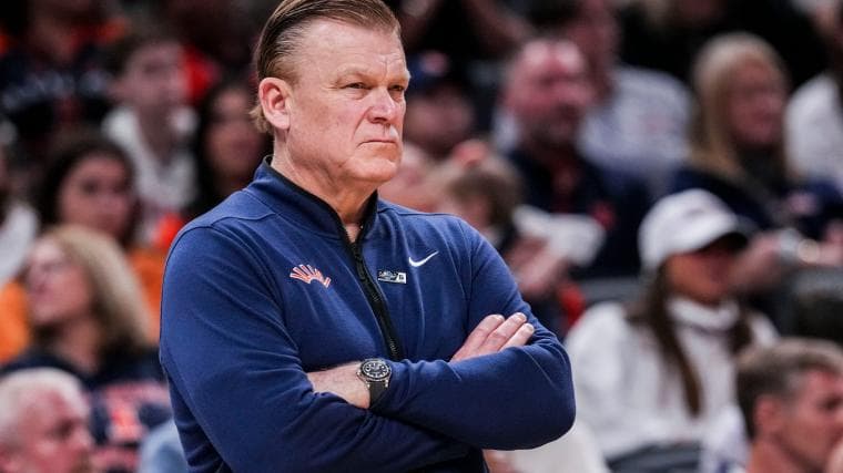 Brad Underwood Comments on Big Ten Road Trips After Illinois Win