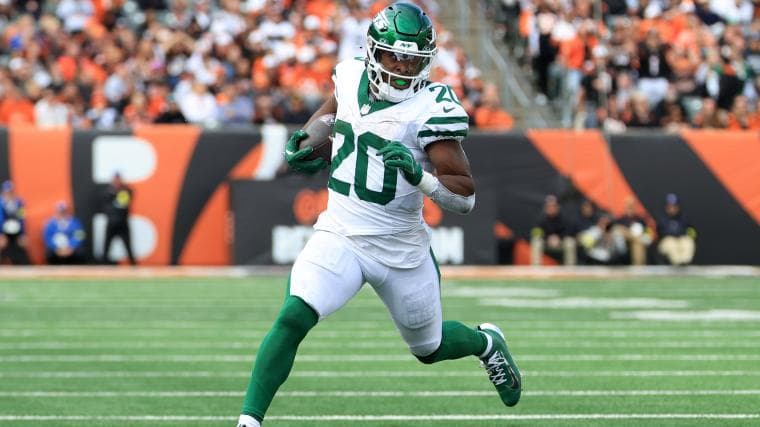 Jets Running Back Breece Hall Injured During Week 14 Match