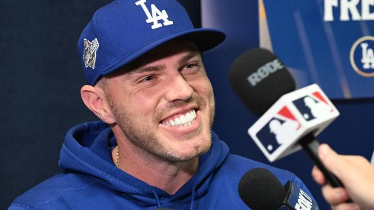 Freddie Freeman Comments on Clayton Kershaw's Absence from Dodgers Spring Training