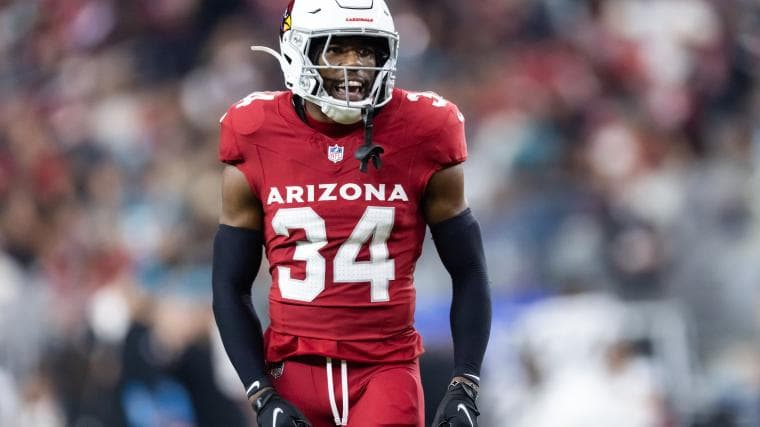 Cowboys move free agency needle with $33 million Jalen Thompson signing
