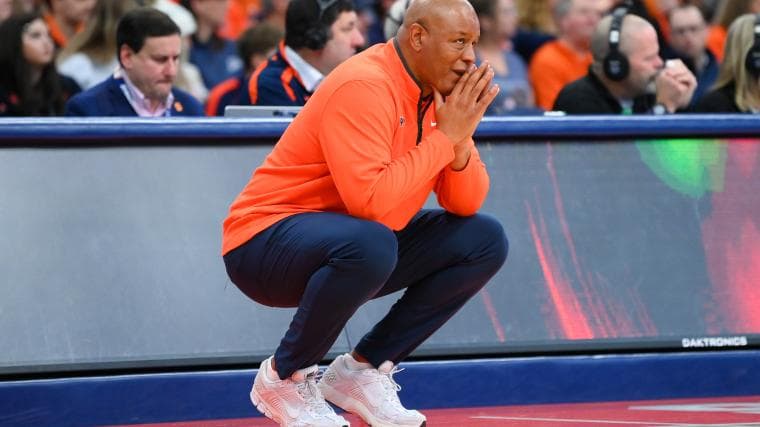 Syracuse predicted to hire 2-time National Champion, Dan Hurley protege to replace Adrian Autry