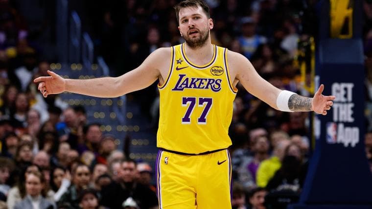 Lakers linked to trade for $87 million 7-foot Thunder NBA champion center
