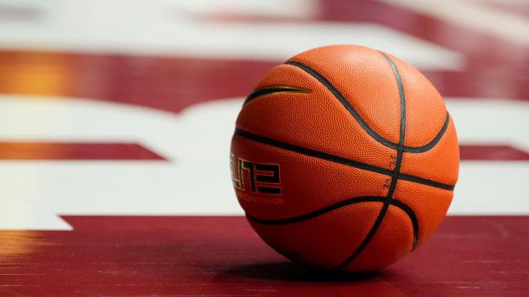 Bishop McNamara Tops National High School Girls Basketball Rankings