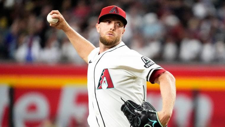 Diamondbacks get bad news on Merrill Kelly amid back injury