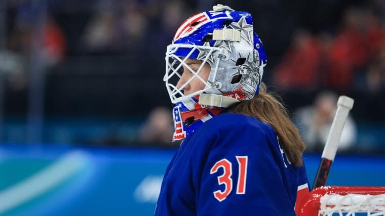 Aerin Frankel: Team USA's Goalie and Olympic Hockey History Maker