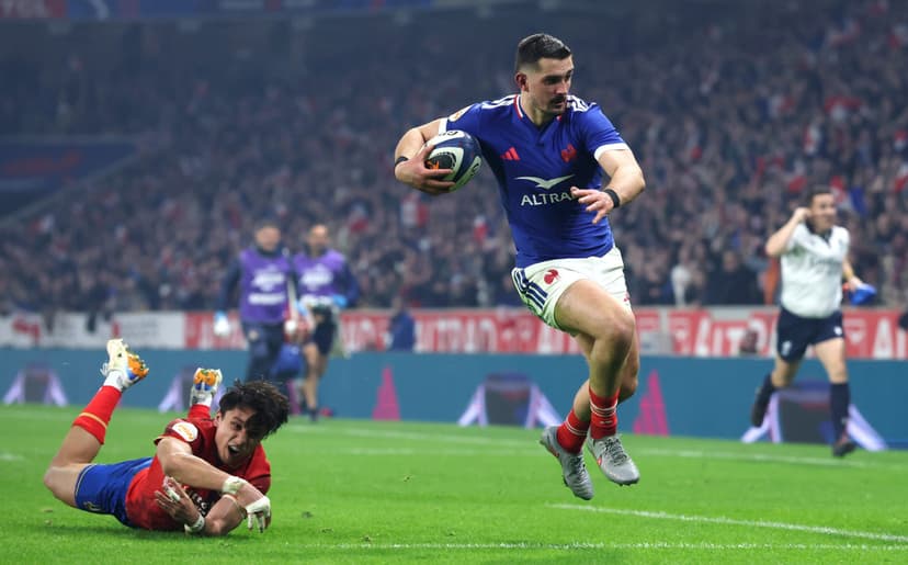France Remains on Course for Grand Slam After Stern Italy Test