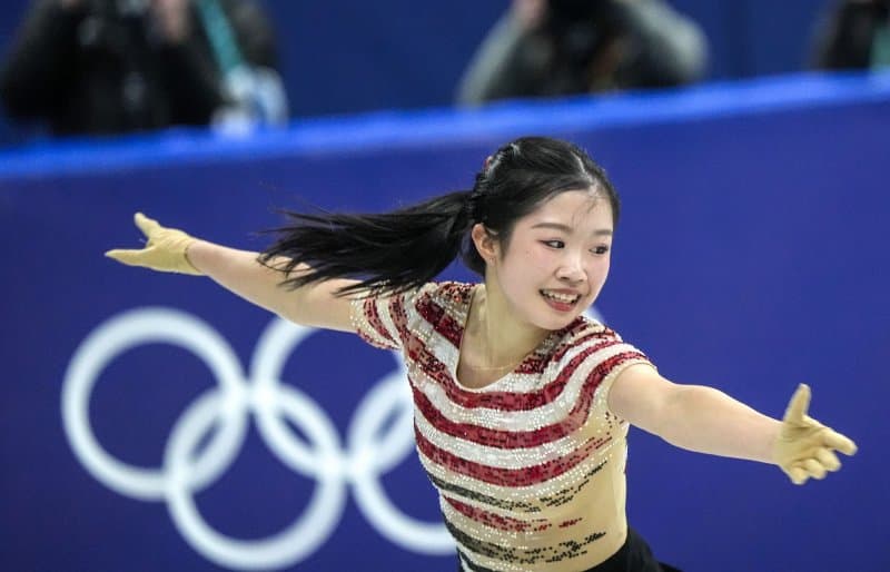 Japanese Teenager Ami Nakai Shines in Figure Skating Opener