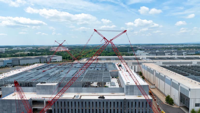 PG&E CEO Attributes Rate Cuts to Data Center Growth