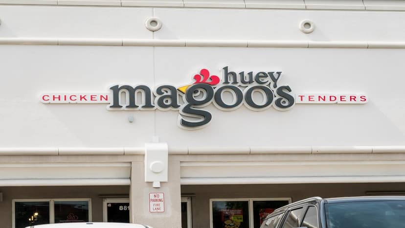 Huey Magoo's Expands into Texas and Alabama with 12-Unit Deal