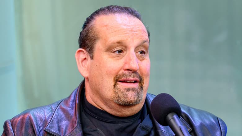 Tommy Dreamer Speculates on WWE's 'Old School' Mystery Crate and GUNTHER