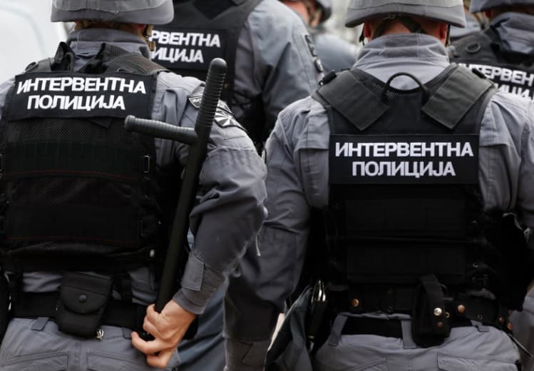 Macedonian Police Prevent Tragedy, Arrest 18-Year-Old Driver for Attempted Hit-and-Run