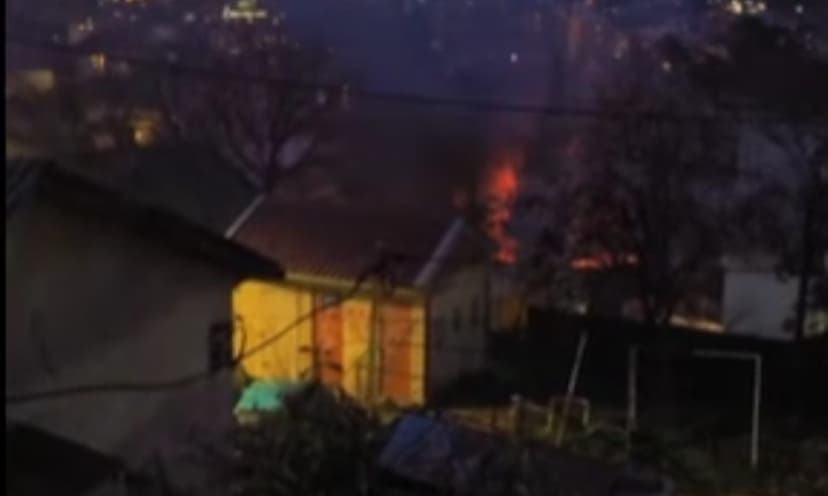 Car Fire Extinguished in Veles, North Macedonia