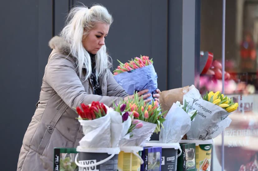 International Women's Day: Gift-Giving Etiquette and Mistakes to Avoid