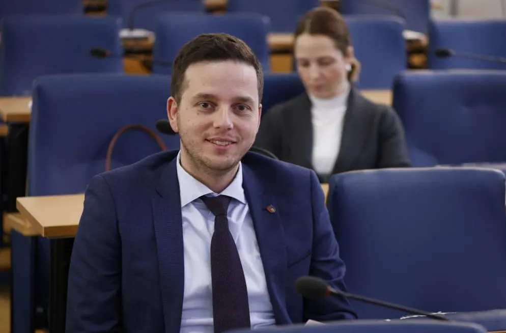 Sarajevo Canton Premier Nihad Uk Resigns